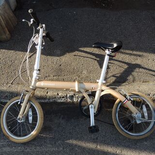 中古ルノー折り畳み自転車　6速アルミフレーム　16インチ　ホワイ...