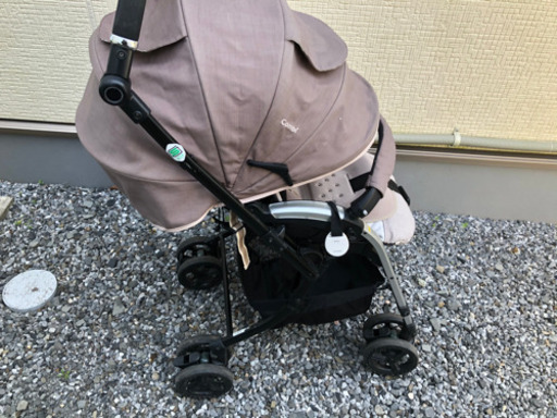 コンビ　ディアグラッセオート4キャス　エッグショック