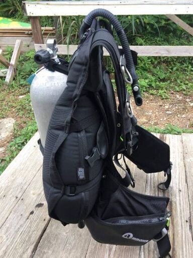 ダイビング器材 BCD APEKS 