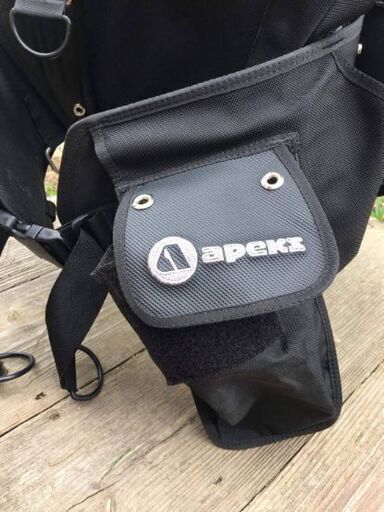 ダイビング器材 BCD APEKS 