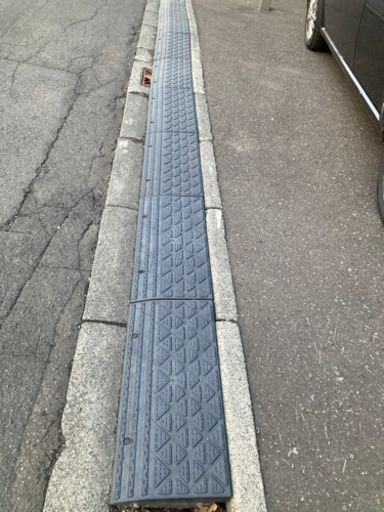 【取引終了】買うと高い、段差プレート