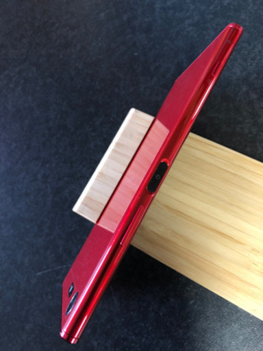 (売切れ)Xperia XZ Premium Rosso SO-04jシムフリー