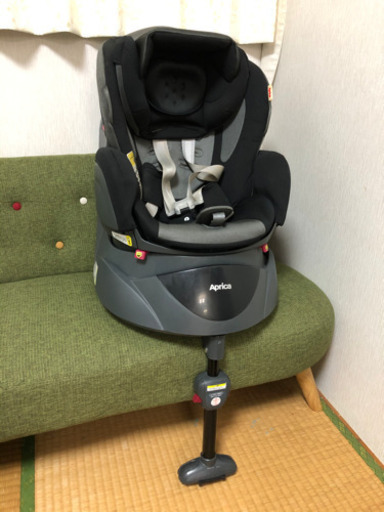 【値下げ】チャイルドシート　アップリカ