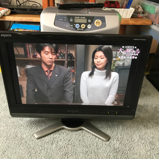 2009年製 SHARP AQUOS 20インチ液晶TV LC-20D50