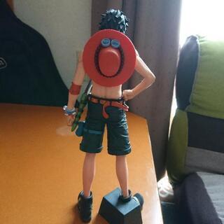 ワンピース エース ジャンボフィギュアの画像