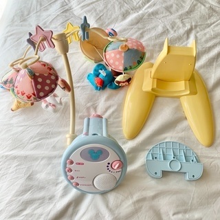 ディズニー　やわらかガラガラ　ベッドメリー　デラックス　プラスの画像
