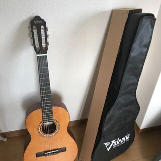 ほぼ新品の楽器 (クラシックギター)