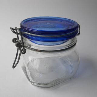 ITALY製／ガラス保存容器 1/2L