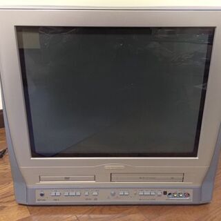 VHS・DVD再生機　（モニター一体型） ゲーム用等　プライベー...