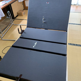 シモンズ　電動ベット　シングルサイズ
