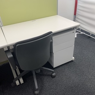 PCデスク　残り30台