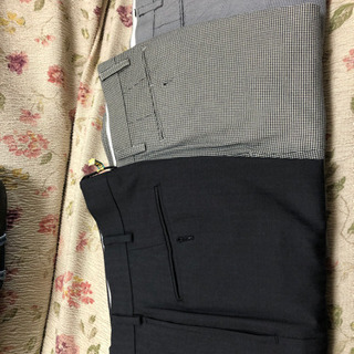 男性のスラックス
