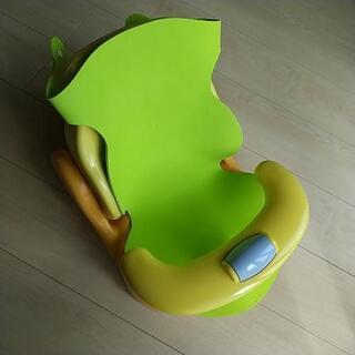 アップリカ バスチェア　ベビーチェアの画像