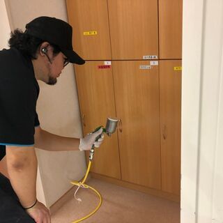 【日払い可】不定期、手渡し可、時給1,500円〜【研修期間　時給1,000円】昇給あり　女性スタッフ活躍中　詳しくはお電話での画像