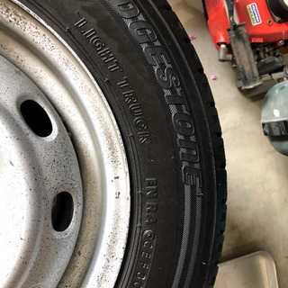 145R12LT 6pr  軽バン　軽トラ　貨物用　2019年製タイヤ　ブリジストン の画像