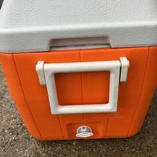 Y販売済み  コールマン(Coleman) クーラーボックス 　特大　オレンジ　５０L程度の画像