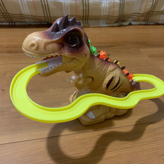 恐竜のおもちゃ
