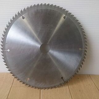 日立 216ｍｍ チップソー 刃数90 中古
