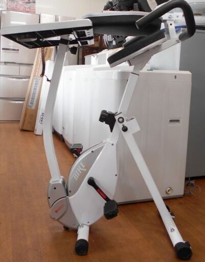 ♪鉄人倶楽部/IRONMANCLUB IMC-61 折りたたみエアロバイク テーブル付 札幌〓