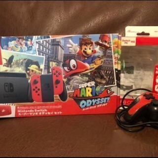 NINTENDO Switch本体
マリオオデッセイ同梱パックとマリオカート８DX