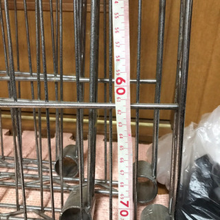 キャスター付きラック（受取り予定者決まりました）の画像