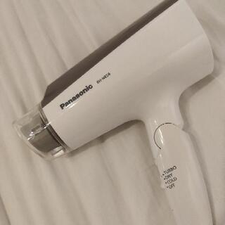 ヘアドライヤー Panasonic EH-NE56 2015年製
