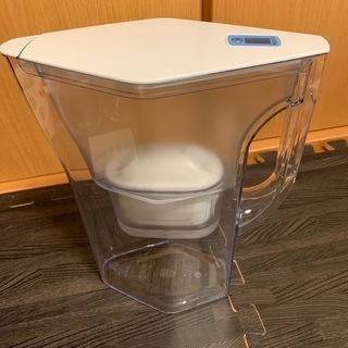 美品　BRITA ナヴァリア