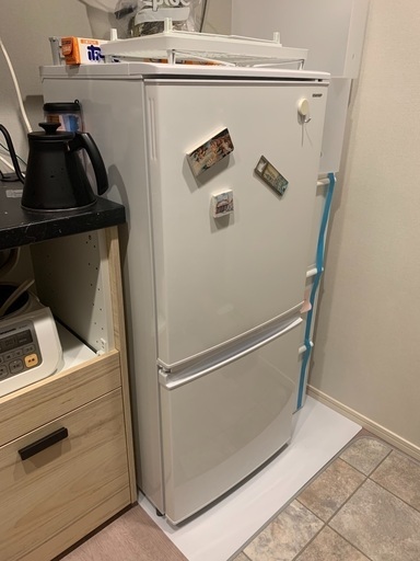 シャープ 冷蔵庫 137L(幅48cm)   SJ-DA14D-W