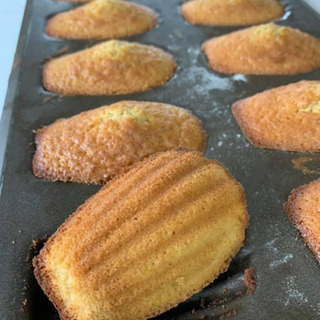 家庭でも簡単に美味しく作れる本格派のマドレーヌをお教えいたしますの画像