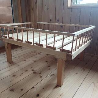 コンパクトサイズ自作ベビーベッド