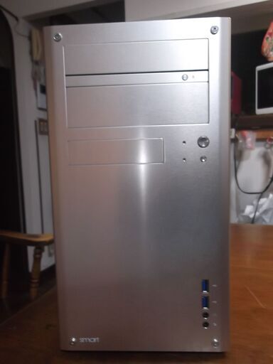 自作パソコン　core i7 4790　メモリ16GB　水冷