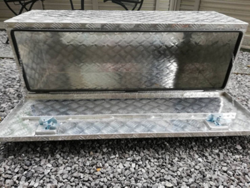 キャンセルの為再出品です。トラック荷台用収納箱