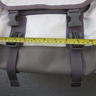 ①THE NORTH FACEメッセンジャーバッグ　pvc ノースフェイス　ショルダーバッグ 白系の画像