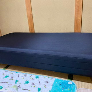 ベッドの画像