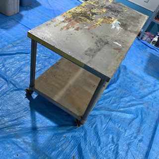引き取り限定　あげます　作業台　縦60横120高70 レール付きの画像