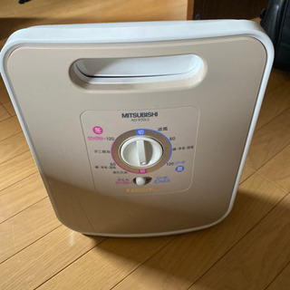 布団乾燥機　三菱　ジャンク品
