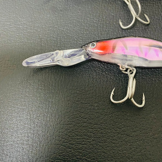 #釣具#バス釣り#シャッドルアー#フック付き#約8g#新品#計5本の画像