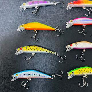 #釣具#バス釣り#ミノ#ルアー#フック付き#約5.5g#新品#計18本の画像
