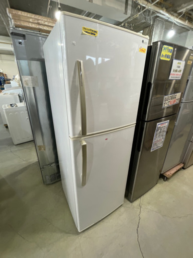ユーイング冷蔵庫228L16年製　特別特価　52904