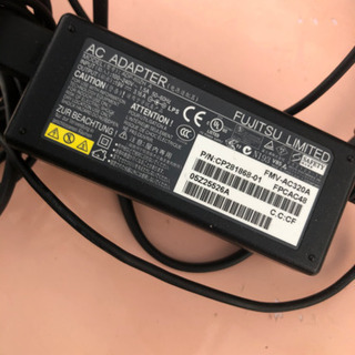 ノートパソコン用電源の画像