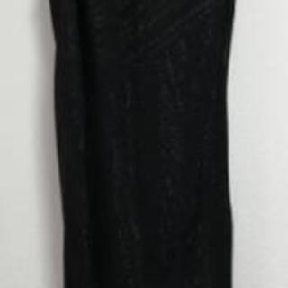 結婚式に最適な黒のドレス👗