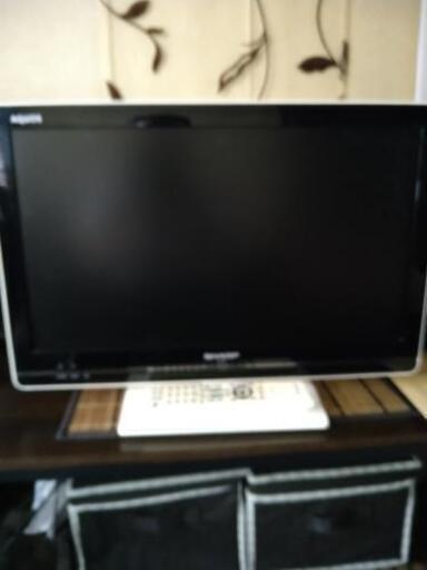 テレビ譲ります。1000円(取引予定者決まりました)