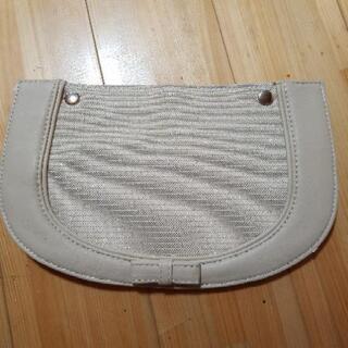 【値下げ】未使用ベージュバックの画像