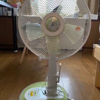 扇風機 リモコン付くの画像