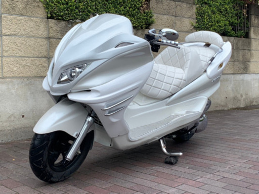 大人気オールホワイトカラー‼︎ 【YAMAHA マジェスティ】LEDレインボー‼︎