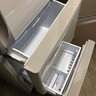 今だけチャンス！「ジモティー」見たよ！で通常特価38,478円より3,000円引きの35,478円!　日立 HITACHI　右開き　3ドア冷凍冷蔵庫　265L　R-K270EV　2014年製　自動製氷機　真空チルド