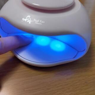 ニトリ　ネイル乾燥機の画像