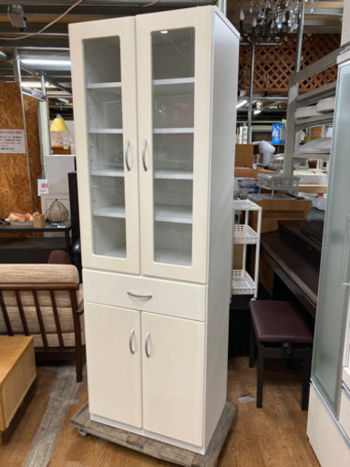 食器棚　幅60cm 中古