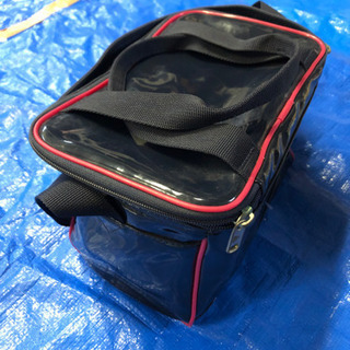 adidasクーラーバックの画像