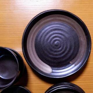 ★お譲り先決定しました：引き取り限定でお譲りします　和皿13点の画像